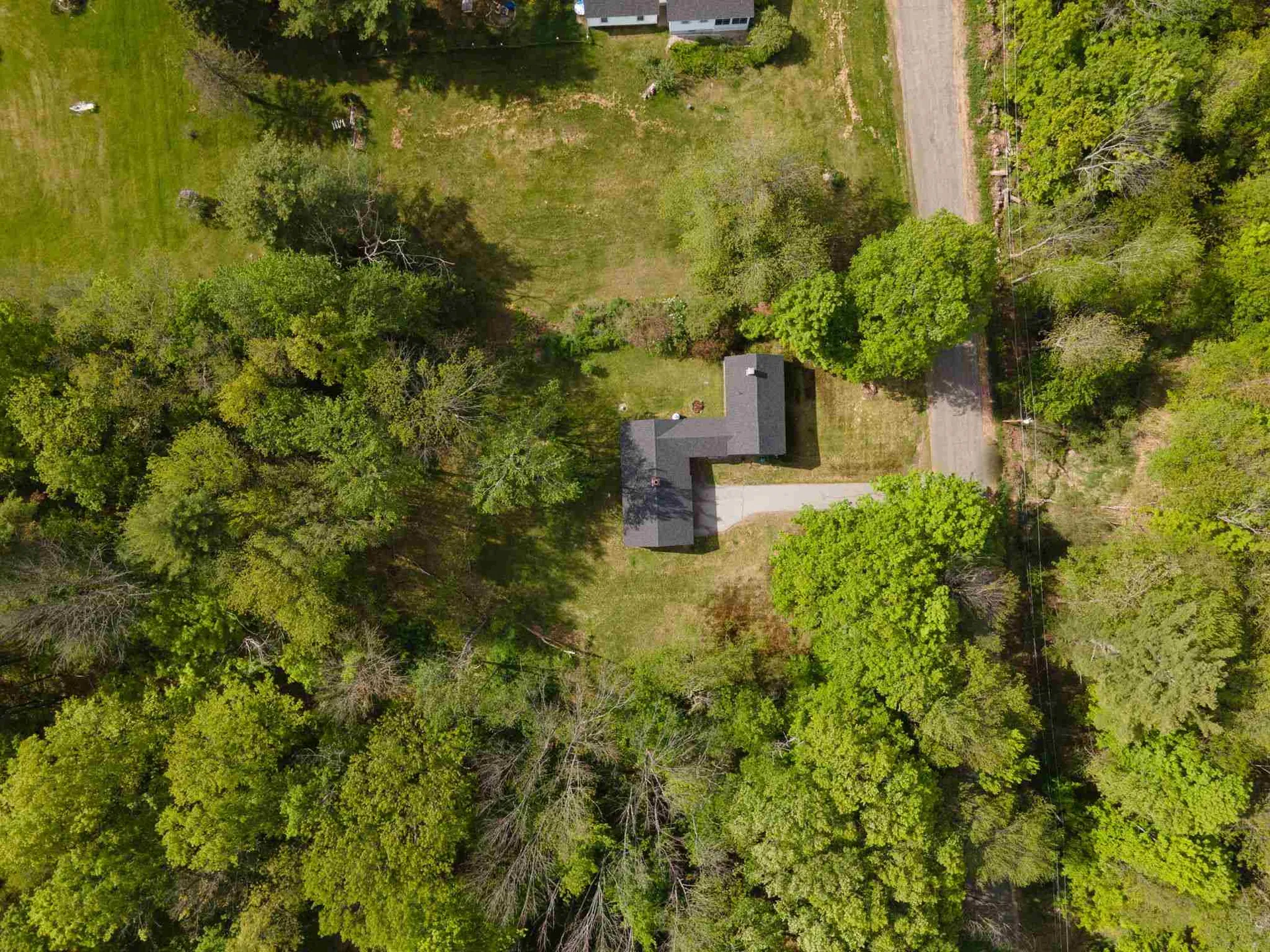 412 3rd Range Road Pembroke NH 03275