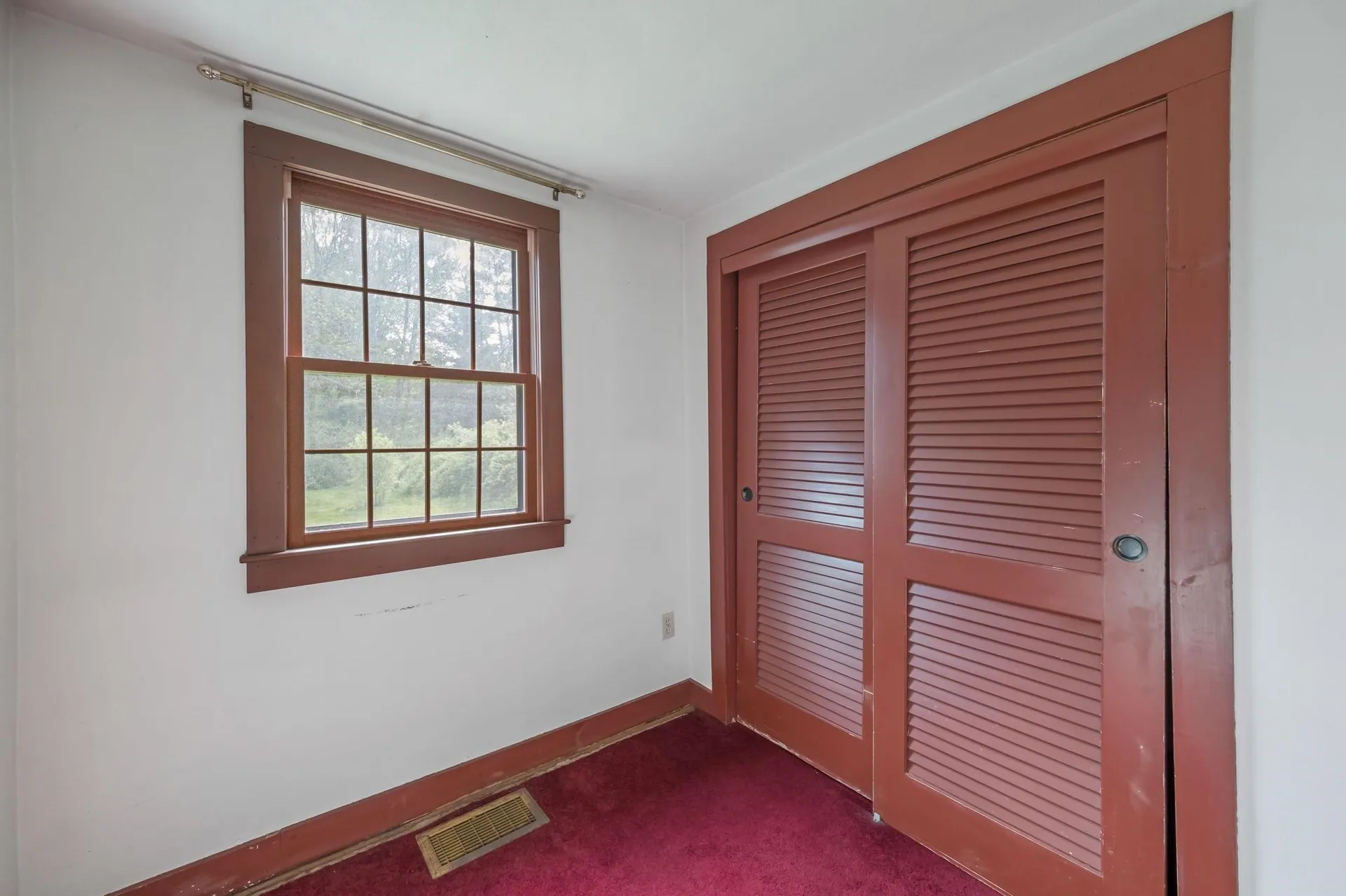 412 3rd Range Road Pembroke NH 03275