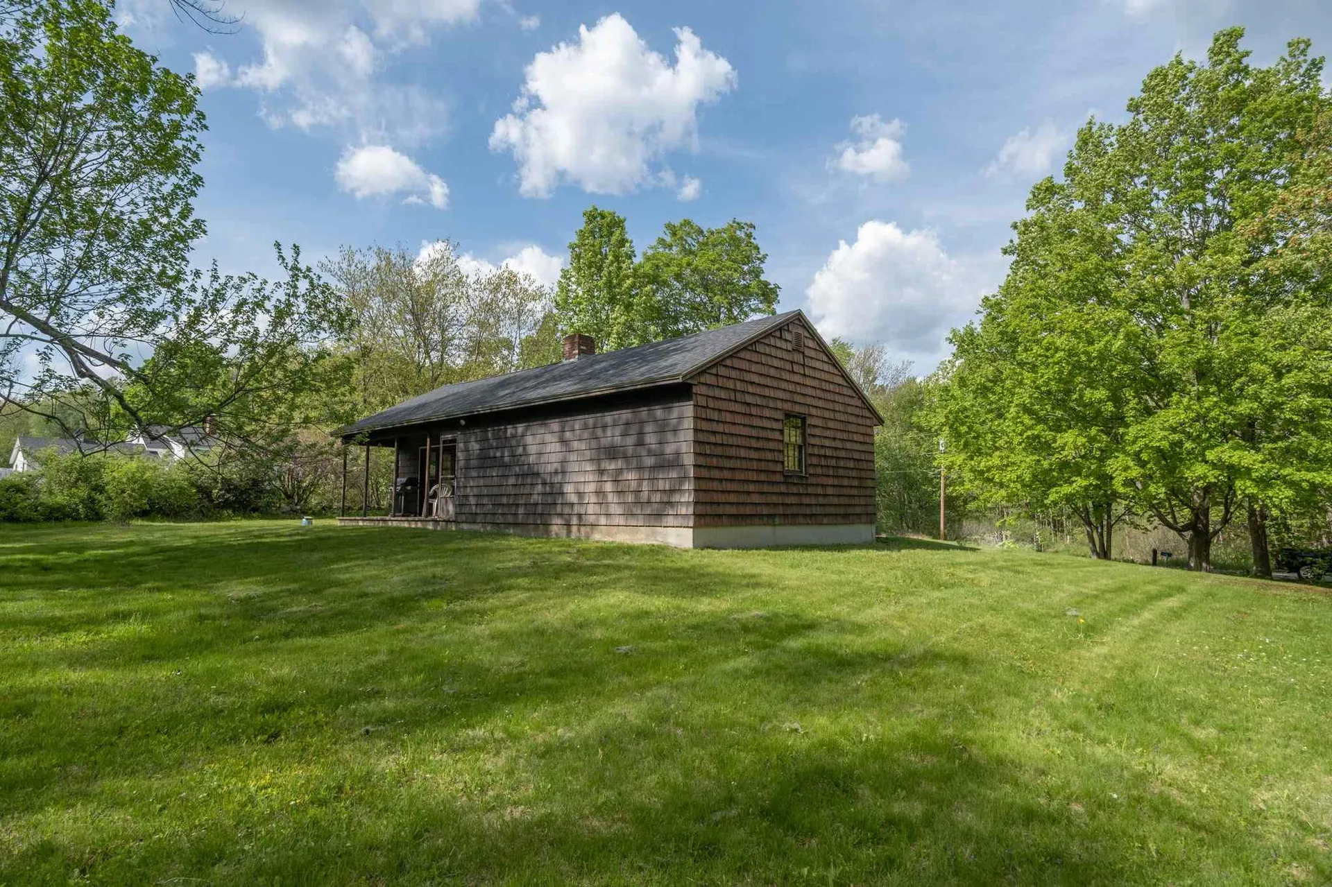412 3rd Range Road Pembroke NH 03275