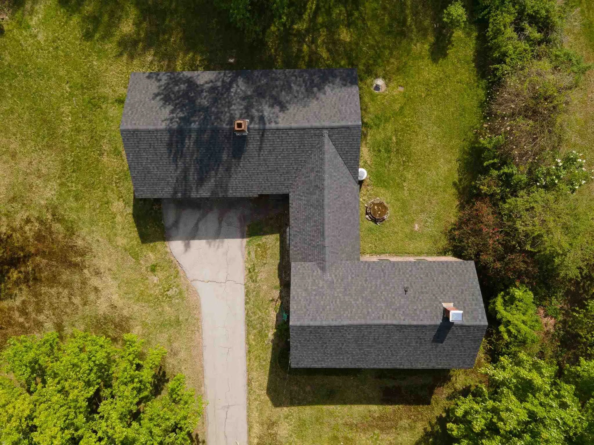 412 3rd Range Road Pembroke NH 03275