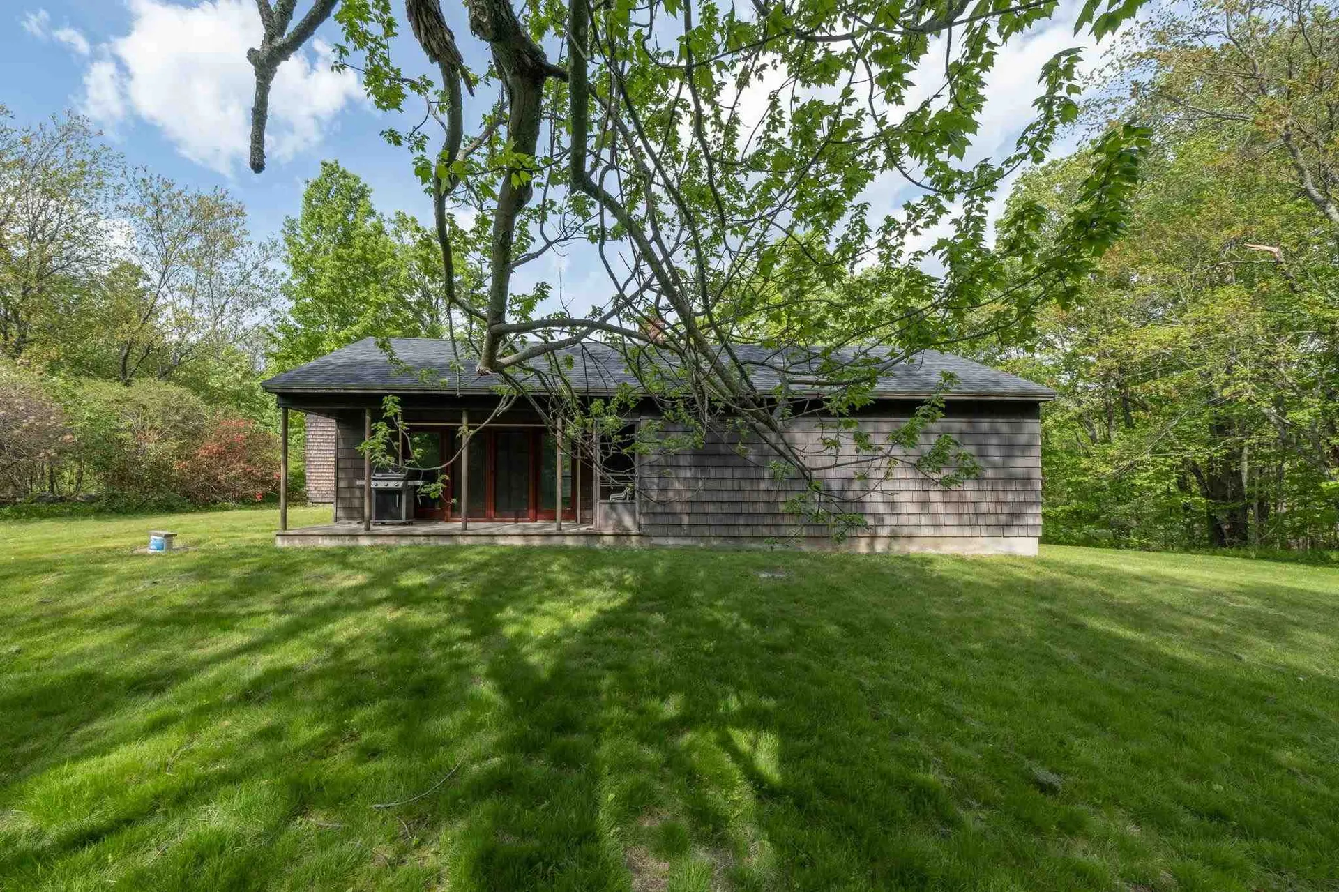 412 3rd Range Road Pembroke NH 03275