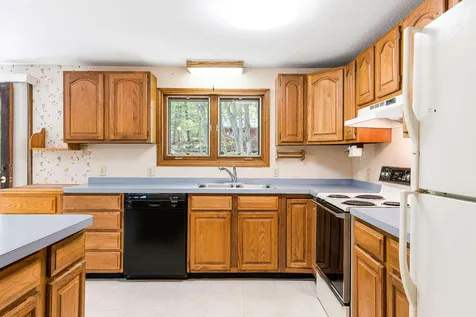 9 Hilltop Drive Sunapee NH 03782