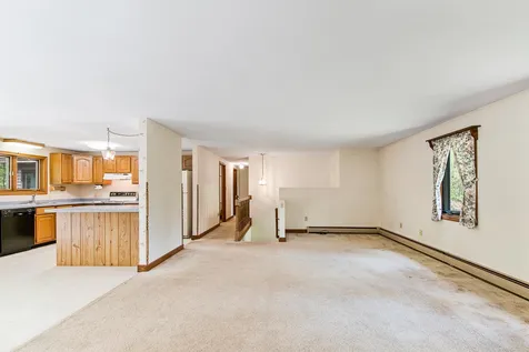 9 Hilltop Drive Sunapee NH 03782