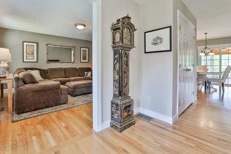 6 Washington Drive Brentwood NH 03833