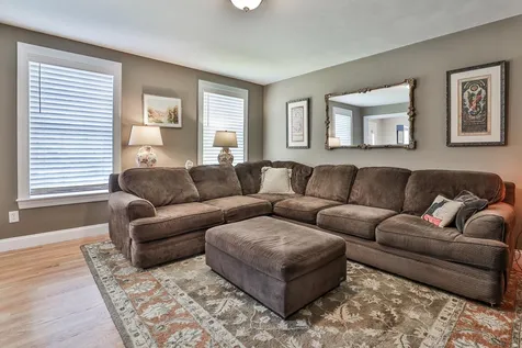 6 Washington Drive Brentwood NH 03833