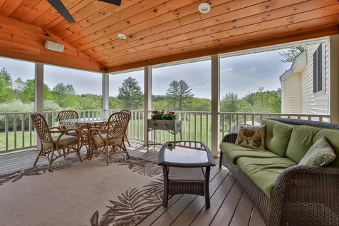 6 Washington Drive Brentwood NH 03833