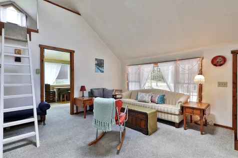63 Hadley Lane Pittsfield VT 05762