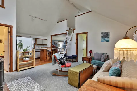 63 Hadley Lane Pittsfield VT 05762