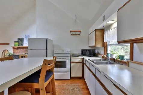 63 Hadley Lane Pittsfield VT 05762