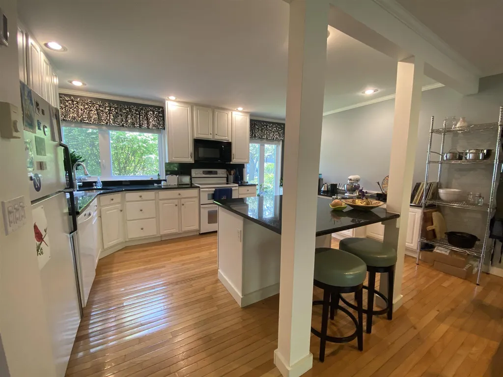 115 Brook Hollow Road Hanover NH 03755