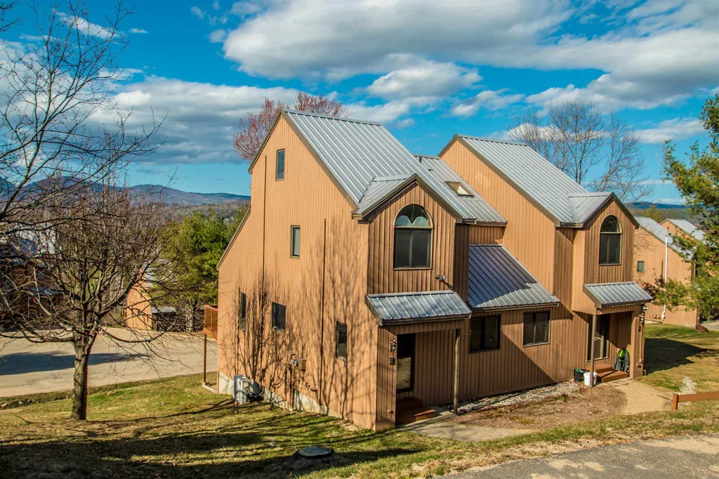 8 Attitash Woods Road Bartlett NH 03812