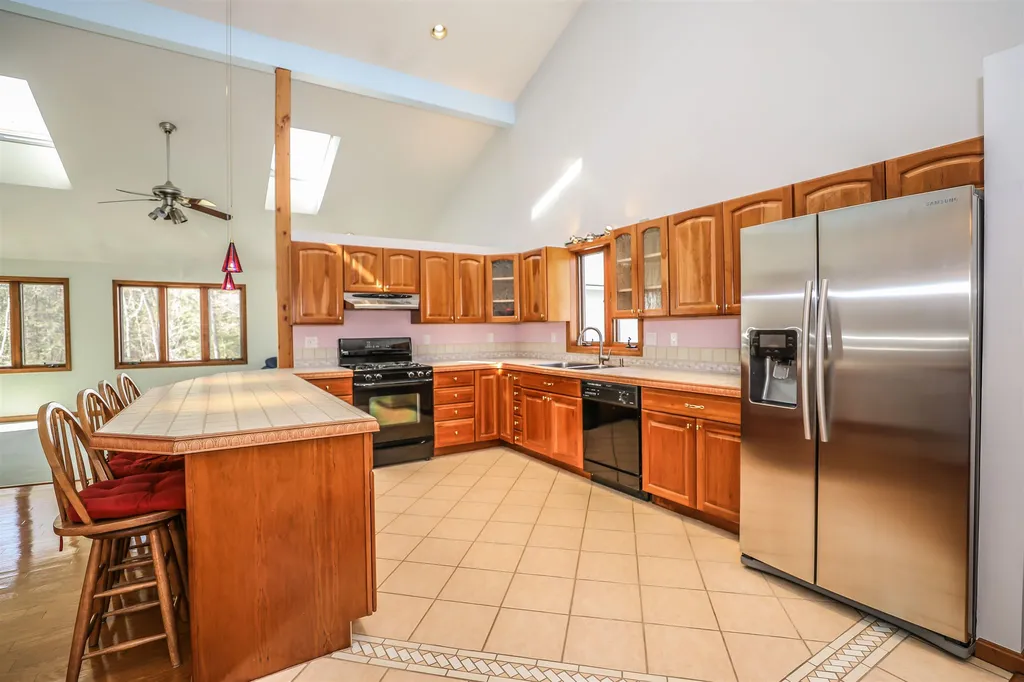 12 Patten Road Merrimack NH 03054