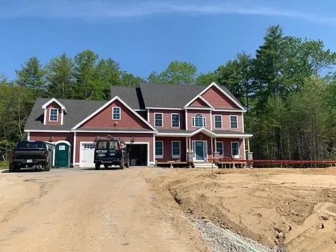 34 Caymus Ridge Salem NH 03079