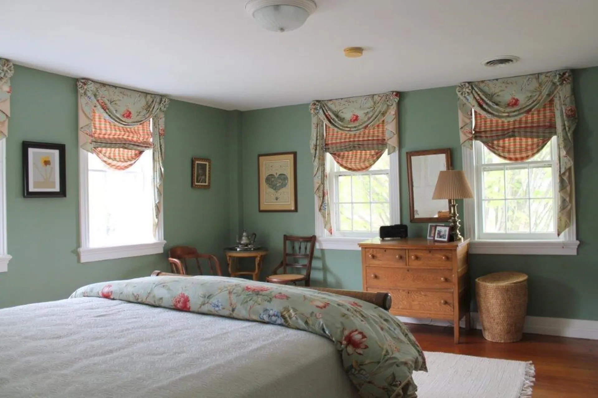 677 West Street Keene NH 03431