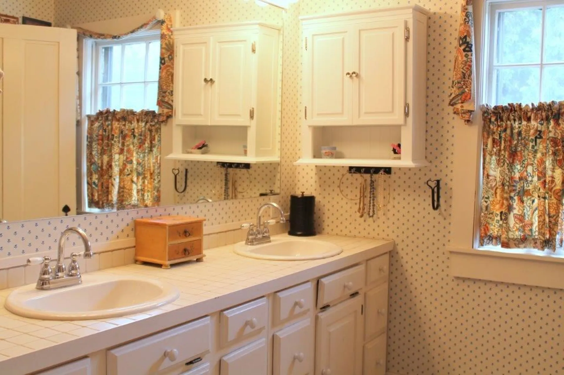 677 West Street Keene NH 03431