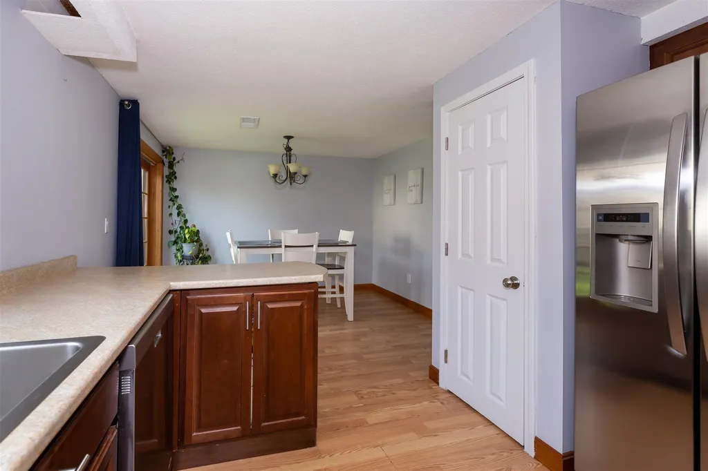 11 Arlington Street Merrimack NH 03054