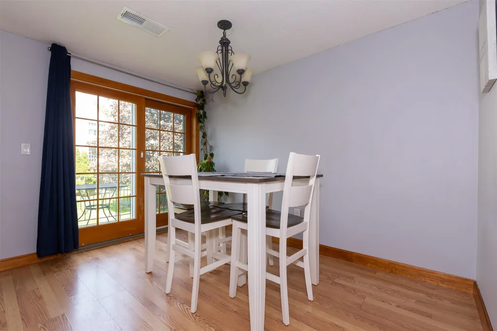 11 Arlington Street Merrimack NH 03054