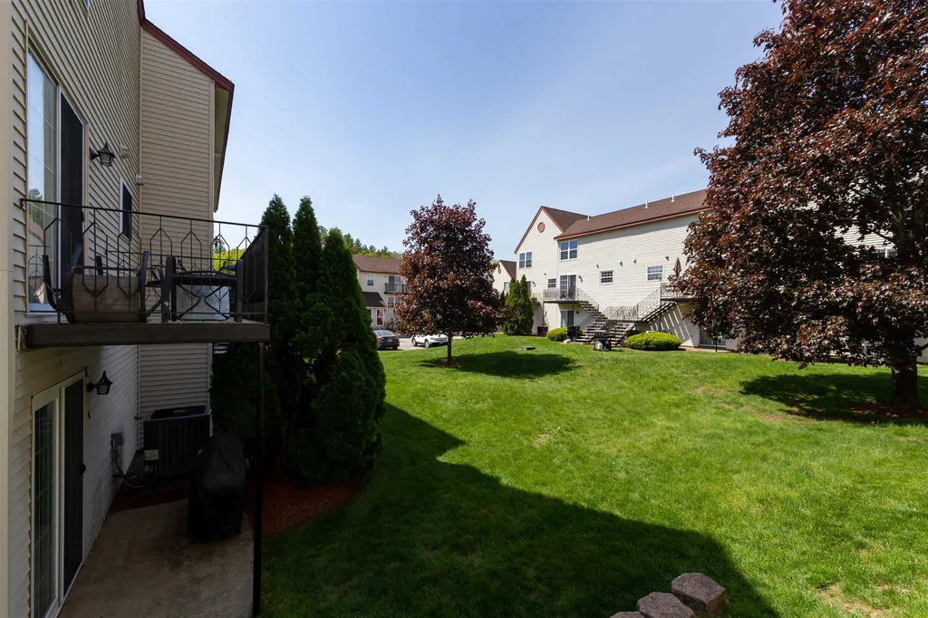 11 Arlington Street Merrimack NH 03054