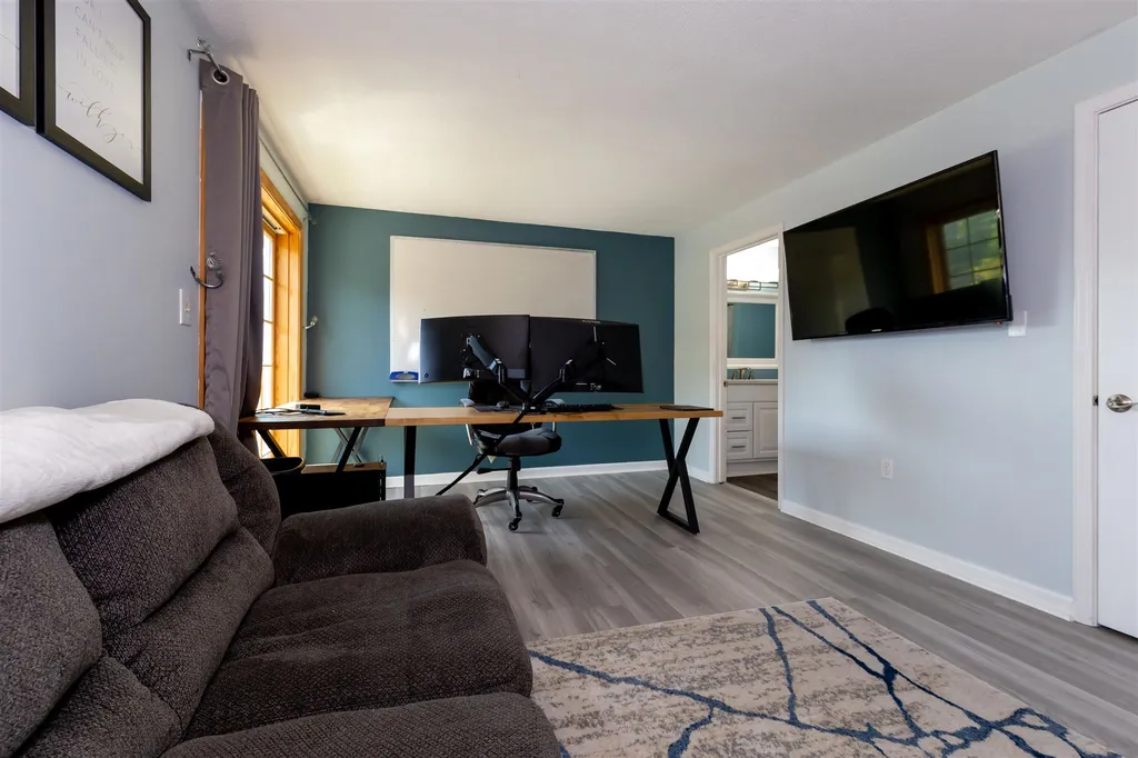 11 Arlington Street Merrimack NH 03054