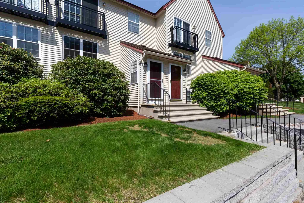 11 Arlington Street Merrimack NH 03054