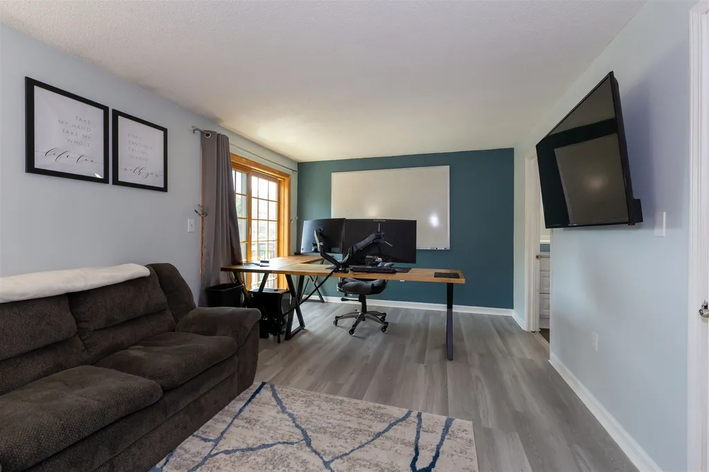 11 Arlington Street Merrimack NH 03054