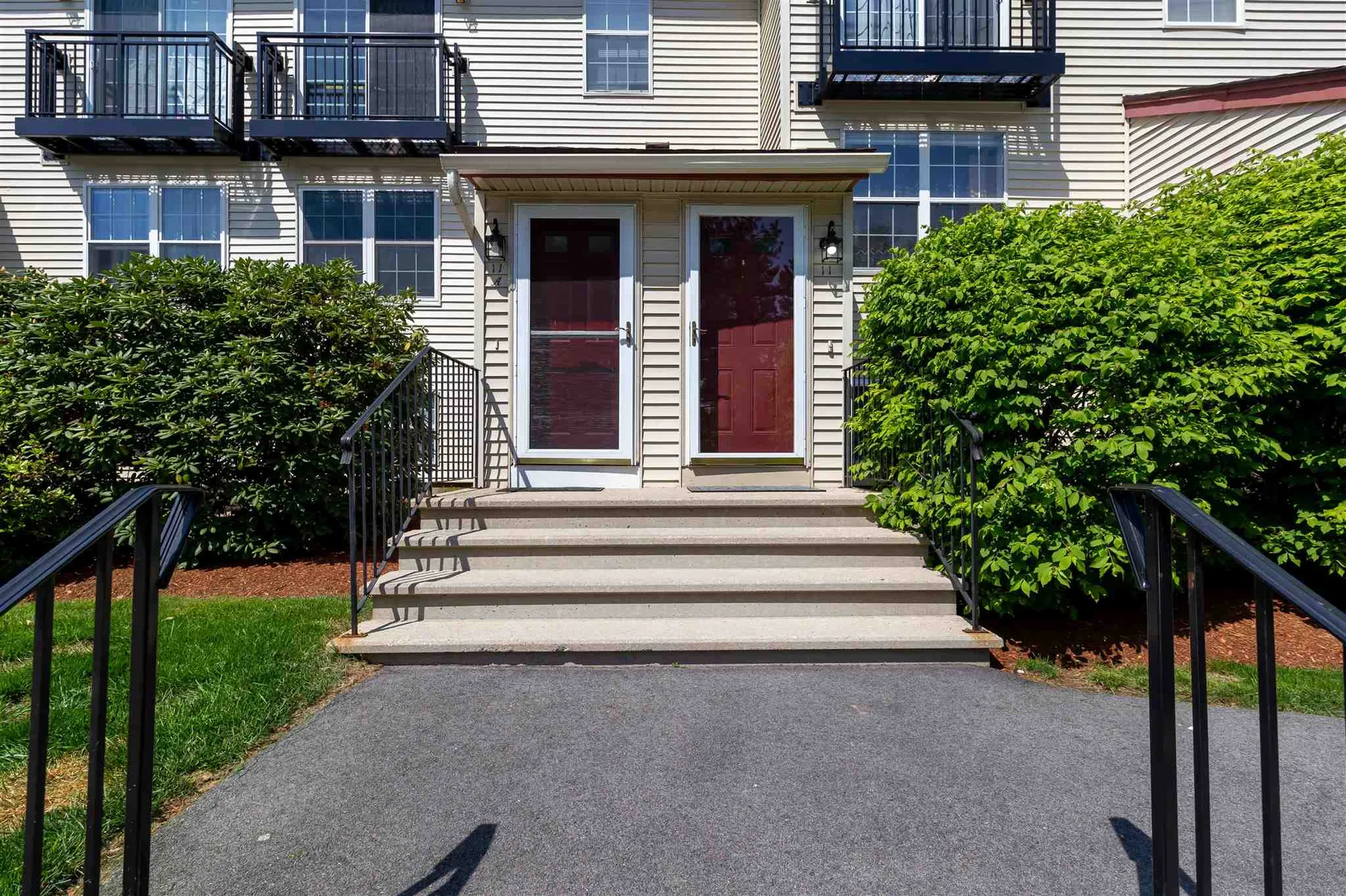 11 Arlington Street Merrimack NH 03054