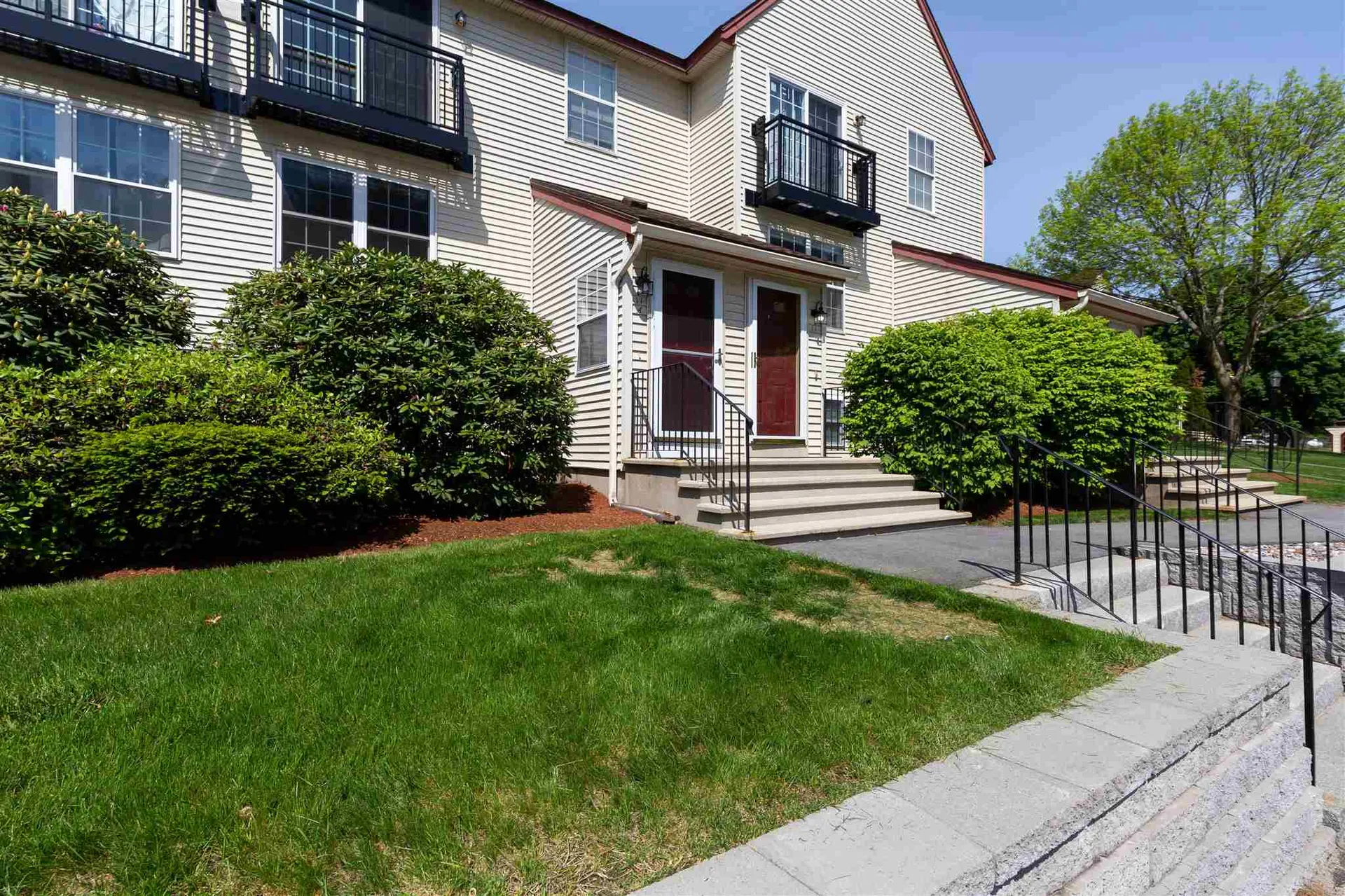 11 Arlington Street Merrimack NH 03054
