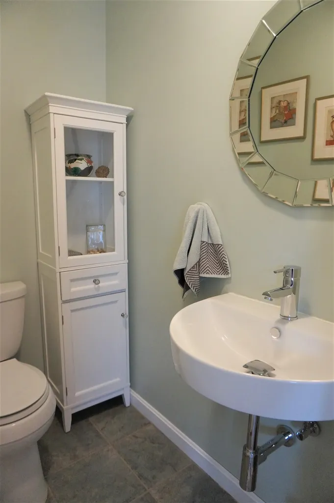 1465 Hooksett Road Hooksett NH 03106