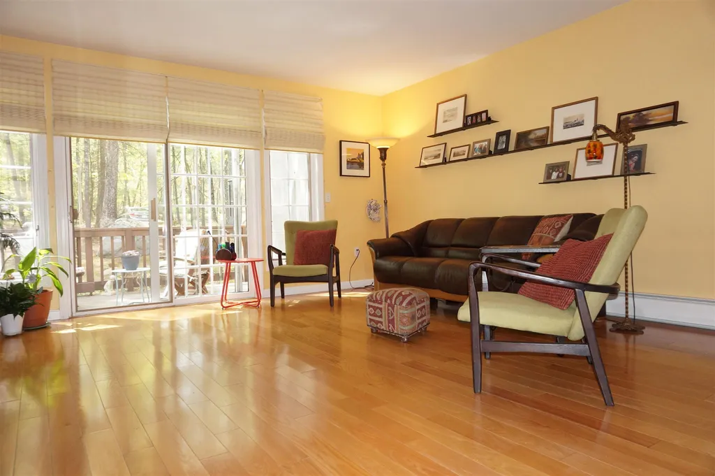 1465 Hooksett Road Hooksett NH 03106