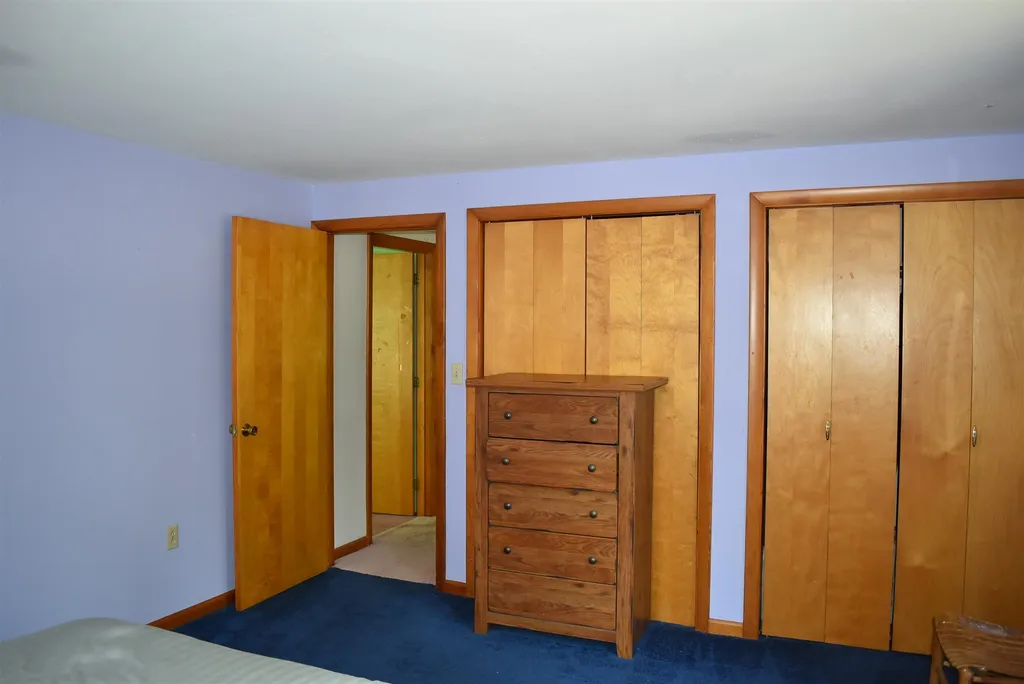 199 Rideout Road Hollis NH 03049