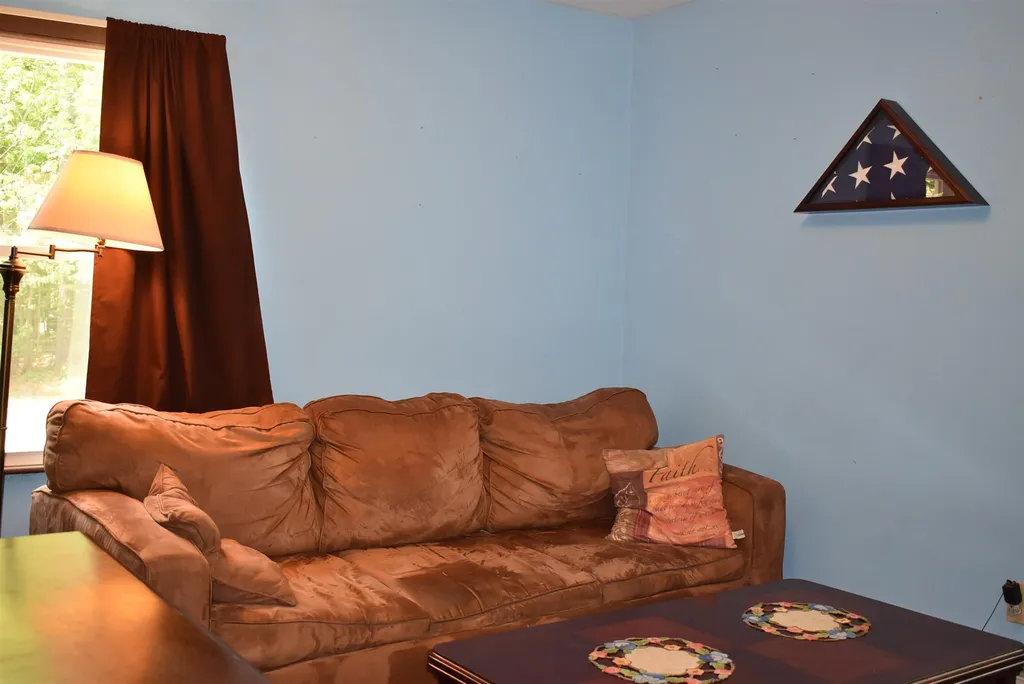 199 Rideout Road Hollis NH 03049