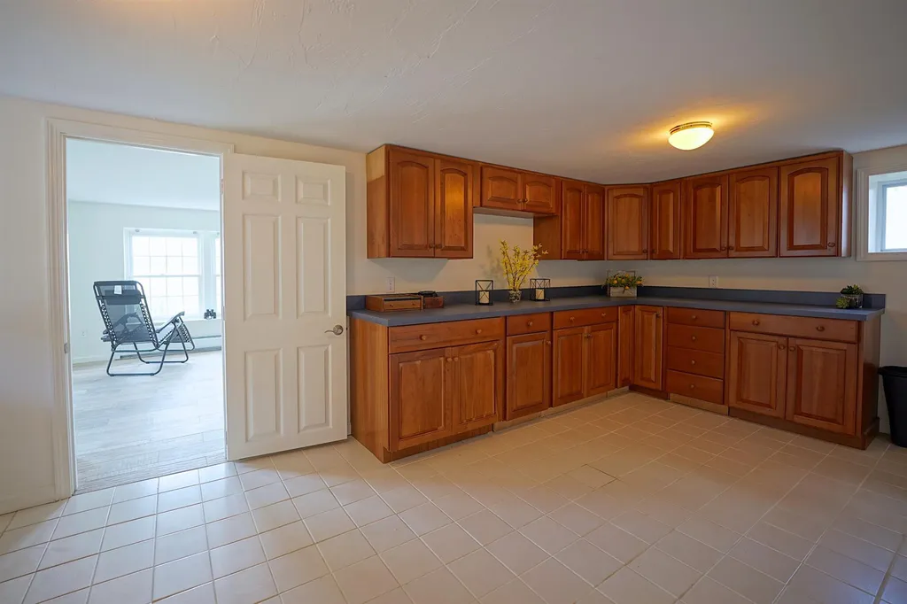 32 Mendum Avenue Kittery ME 03904