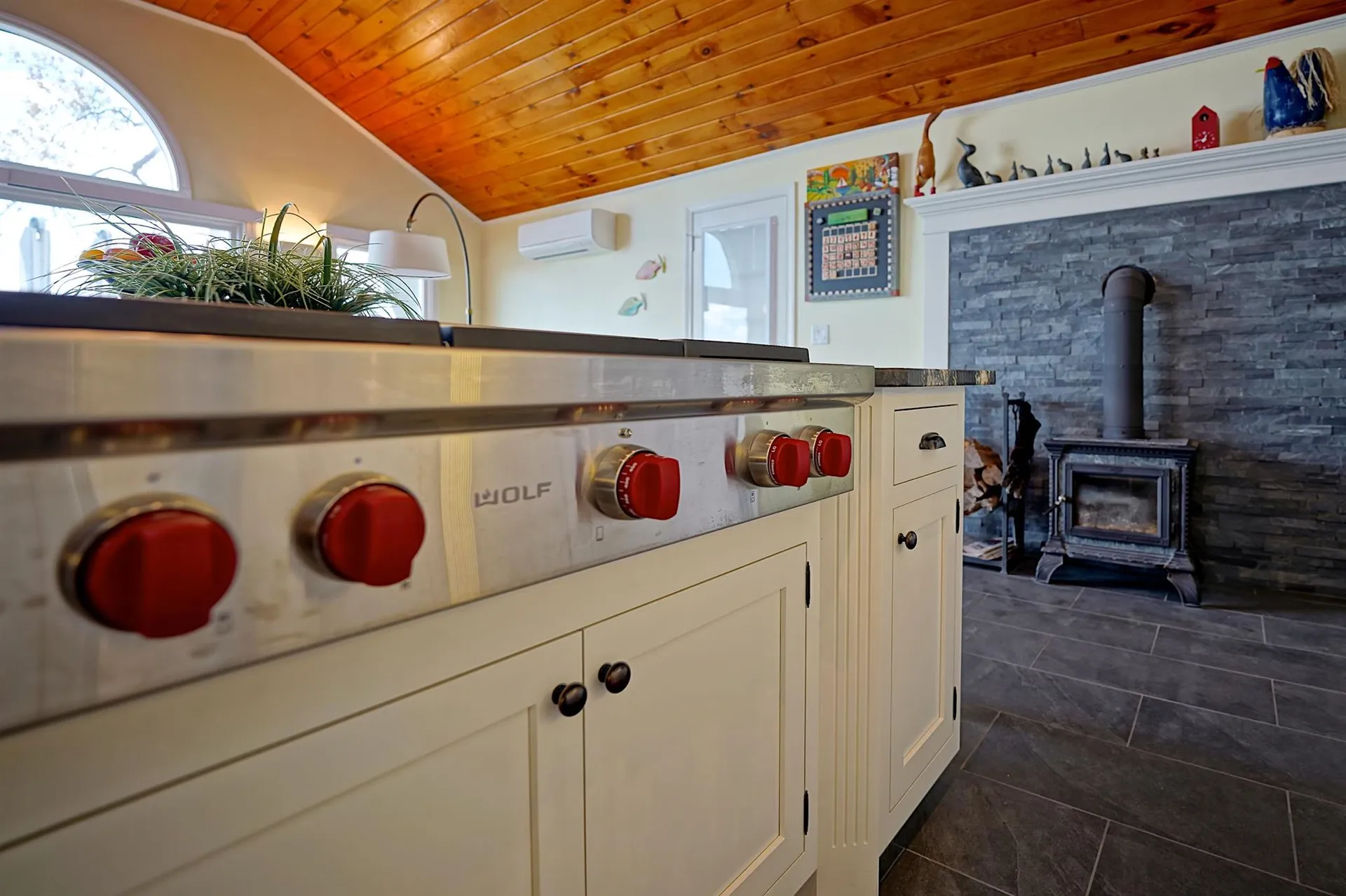 32 Mendum Avenue Kittery ME 03904