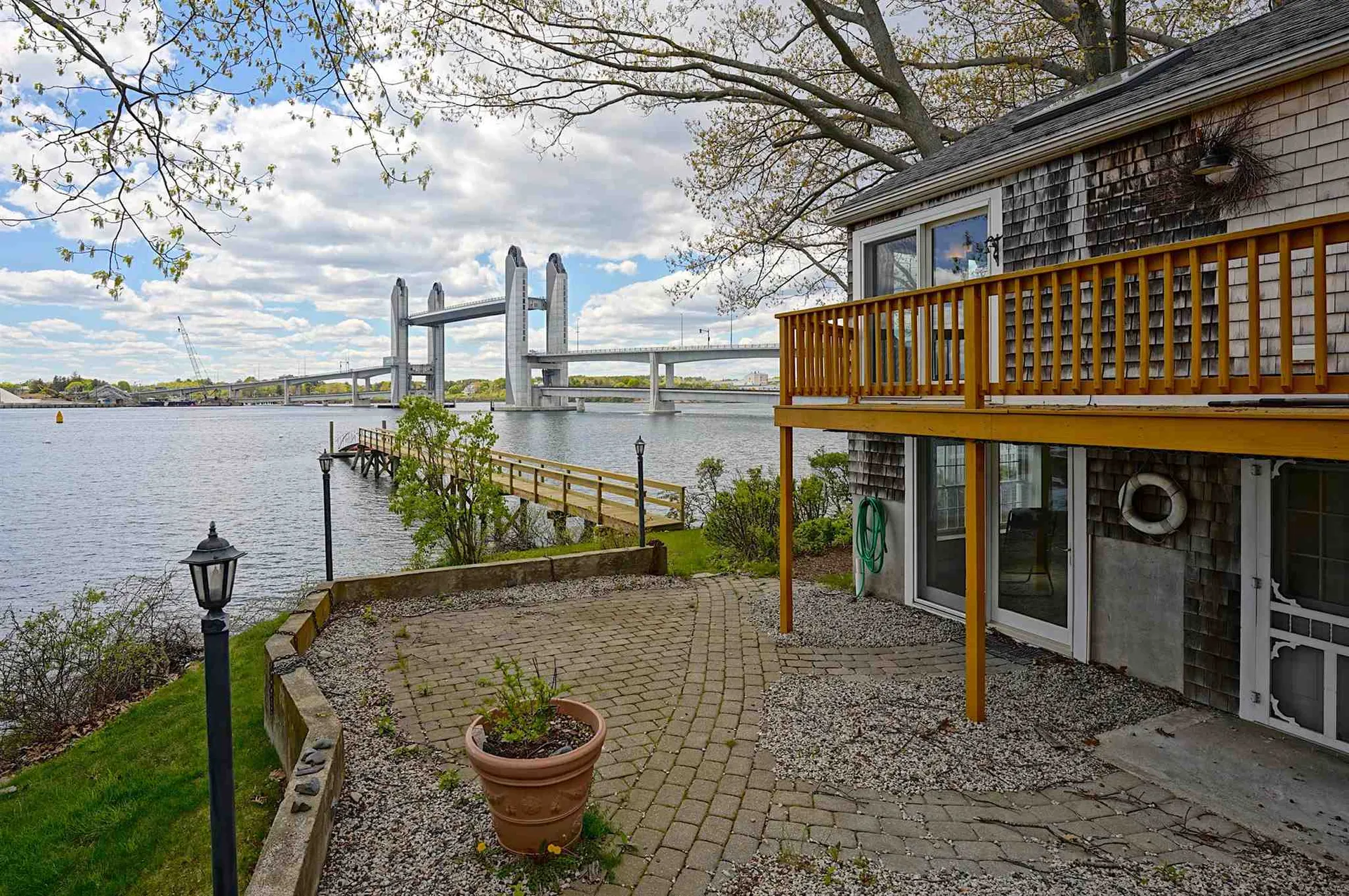 32 Mendum Avenue Kittery ME 03904