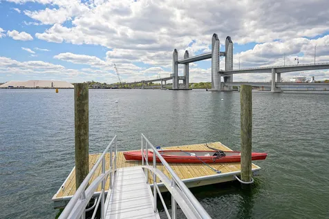 32 Mendum Avenue Kittery ME 03904