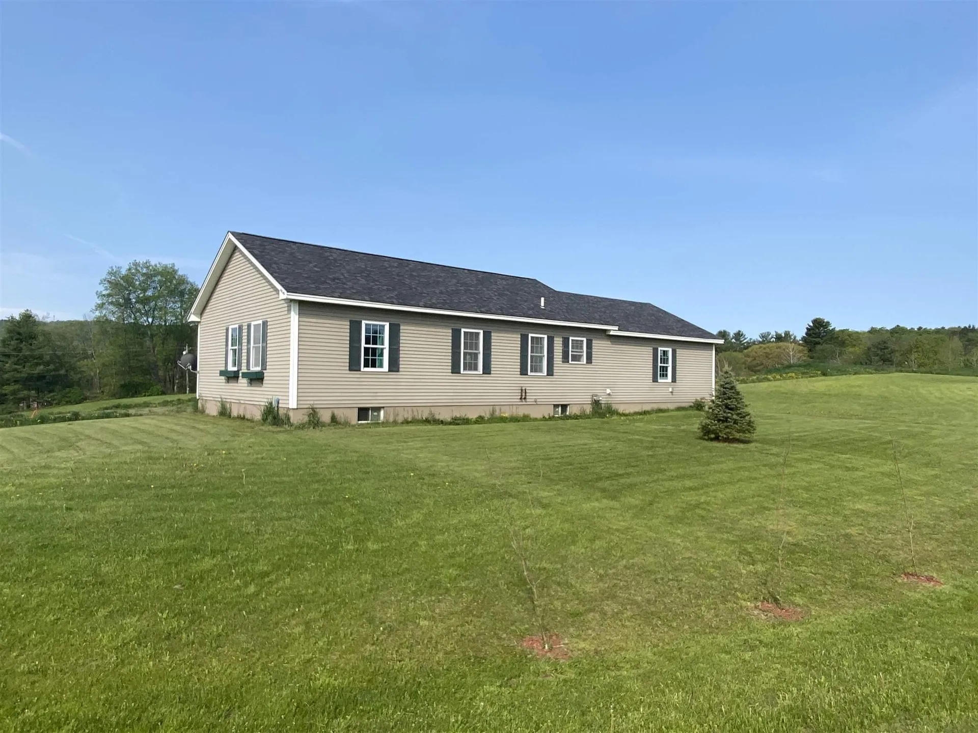 353 East Main Street Hyde Park VT 05655
