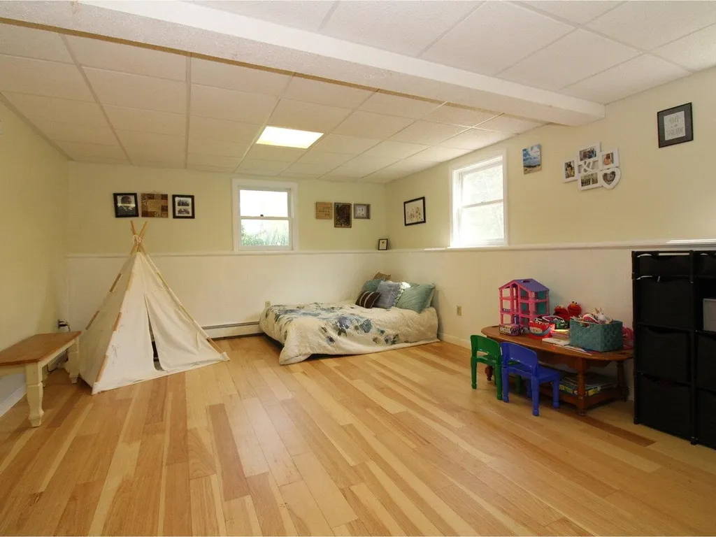 7 Thomas Lane Essex VT 05452