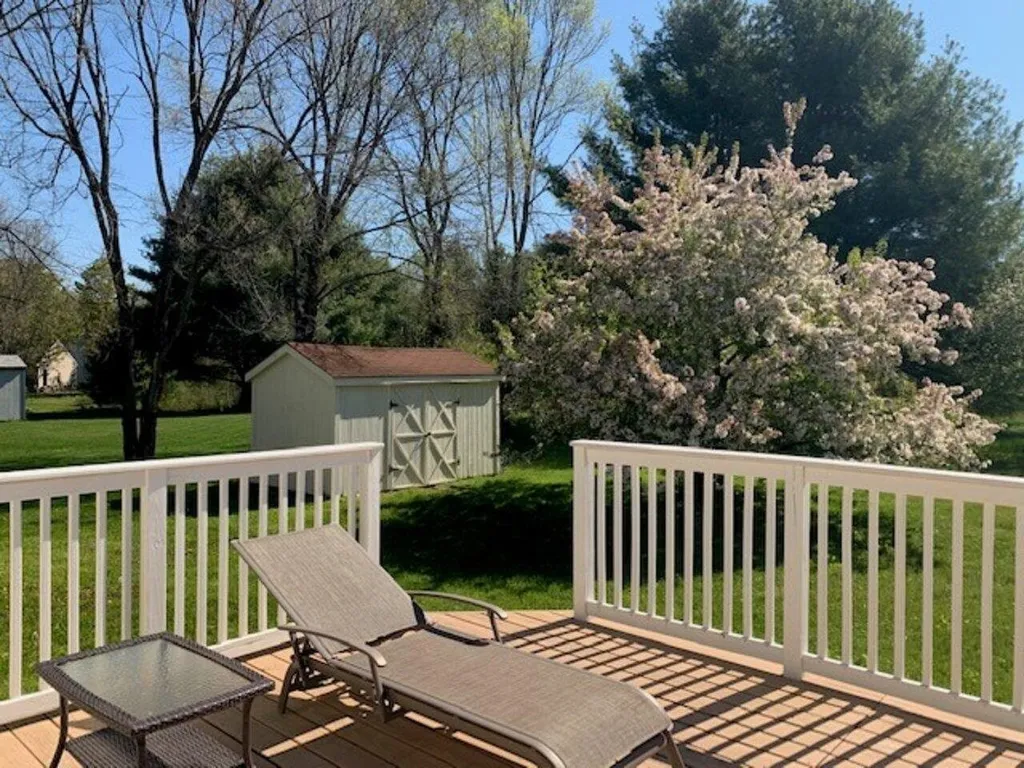 7 Thomas Lane Essex VT 05452
