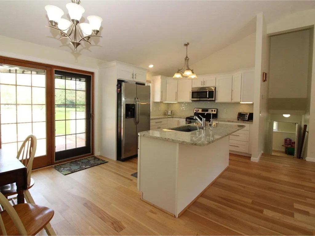 7 Thomas Lane Essex VT 05452