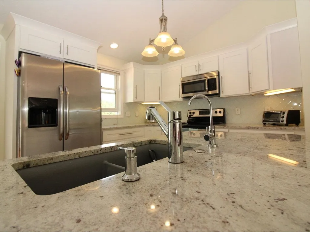 7 Thomas Lane Essex VT 05452