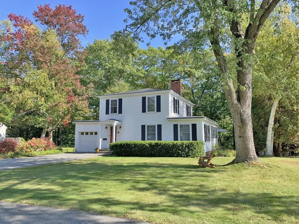 136 Worcester Avenue Hartford VT 05001