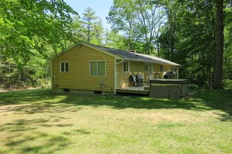 47 Grant Road Newmarket NH 03857