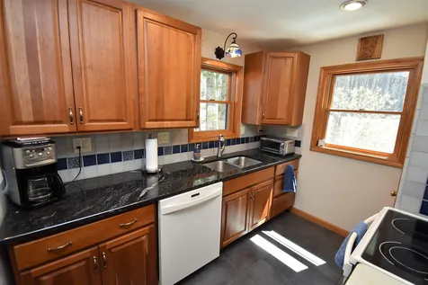 680 Pequawket Drive Conway NH 03818