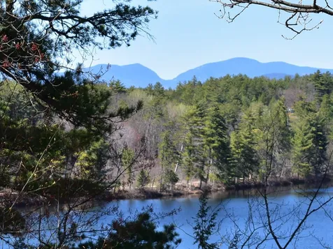 680 Pequawket Drive Conway NH 03818