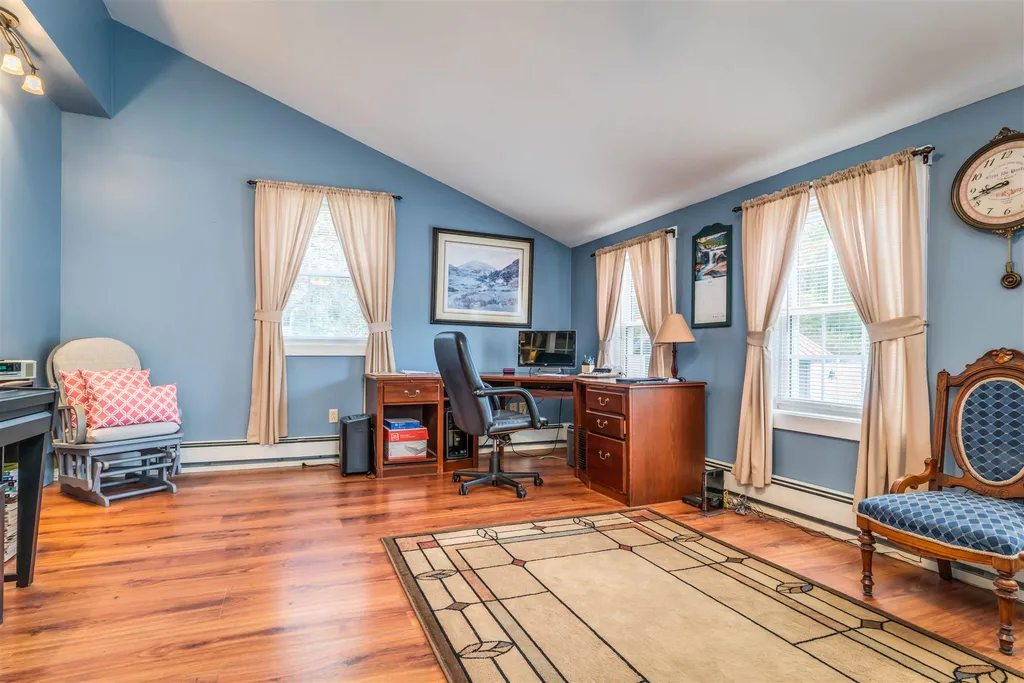 5 Wentworth Avenue Rochester NH 03867