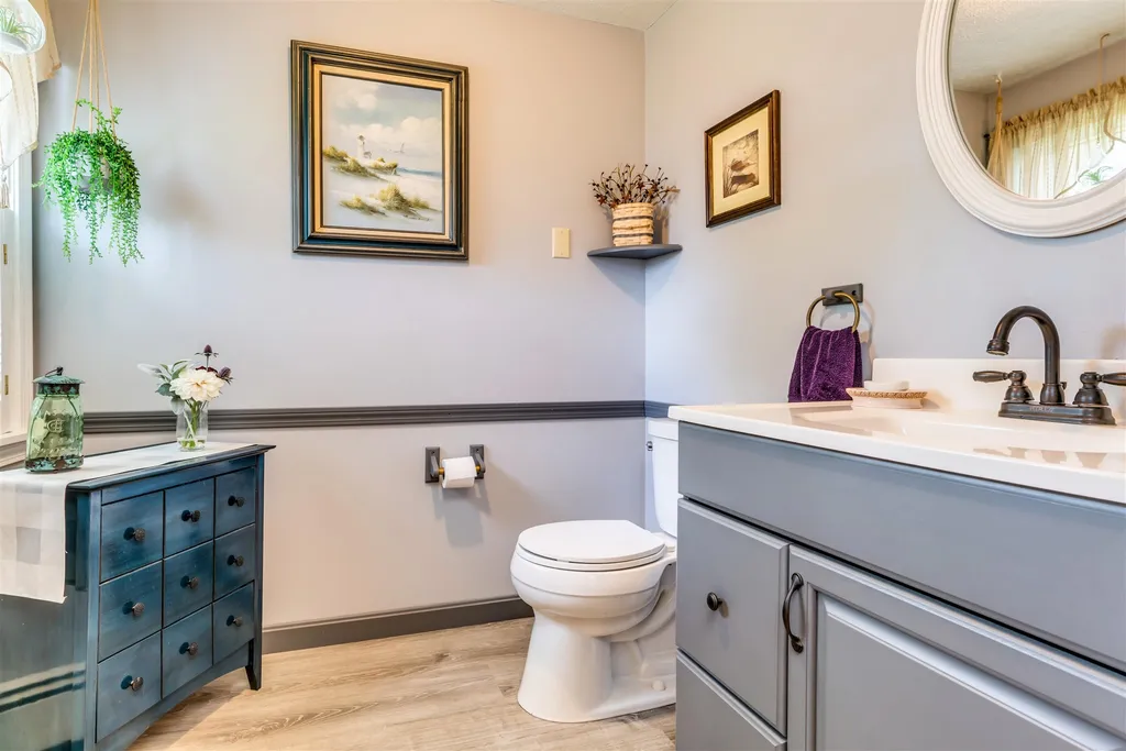 5 Wentworth Avenue Rochester NH 03867