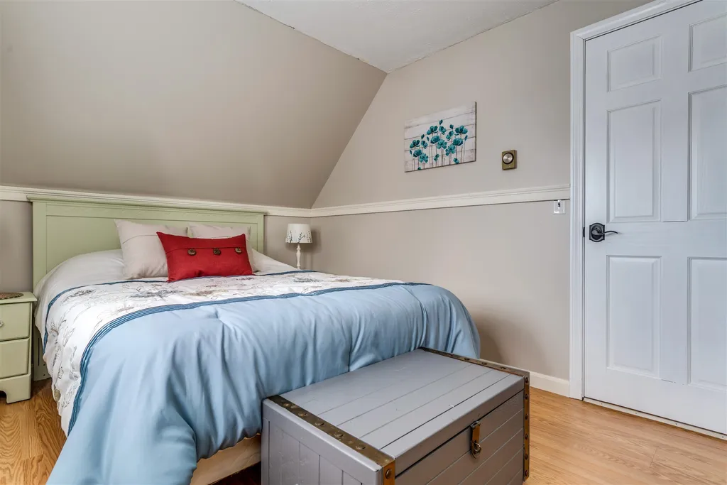 5 Wentworth Avenue Rochester NH 03867