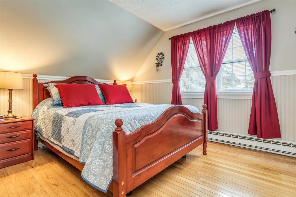5 Wentworth Avenue Rochester NH 03867