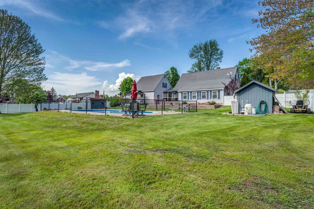 5 Wentworth Avenue Rochester NH 03867