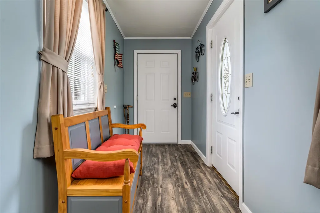 5 Wentworth Avenue Rochester NH 03867